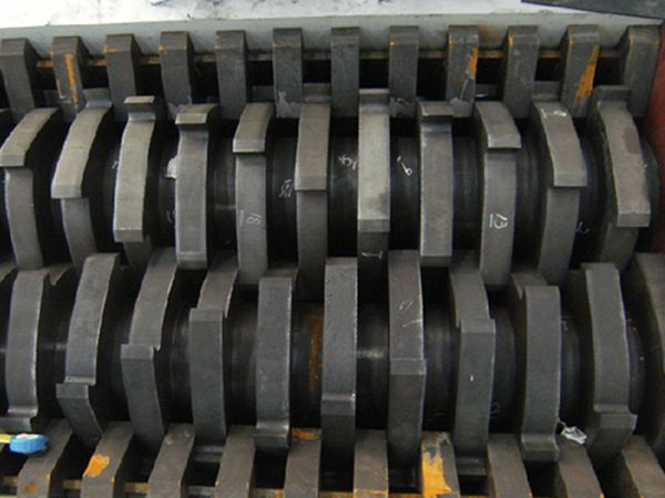 Дробилка типа шредер двухроторная