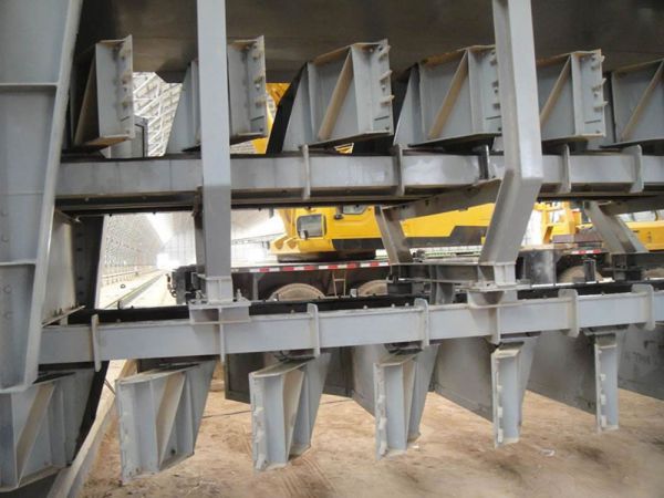 Скребковая конвейерная система