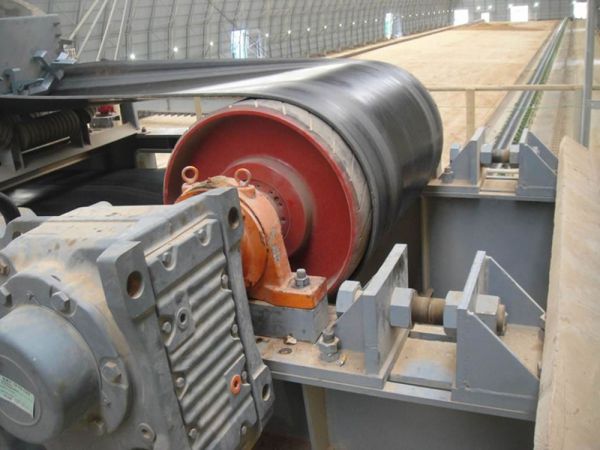 Лента поперечного конвейера